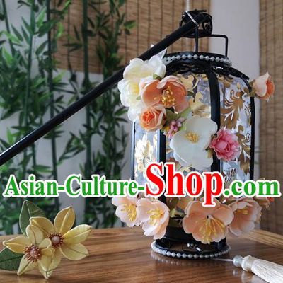 Handmade Chinese Spring Festival Lantern Traditional Silk Flowers Portable Lamp