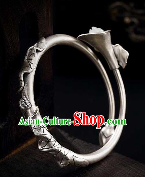 China Classical Cheongsam Silver Carving Bracelet Accessories Traditional Jade Mangnolia Bangle Jewelry China Classical Cheongsam Silver Carving Bracelet Accessories Traditional Jade Mangnolia Bangle Jewelry