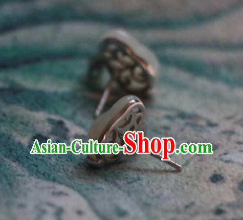 Handmade Chinese Hetian Jade Rabbit Ear Accessories Traditional Silver Earrings Handmade Chinese Hetian Jade Rabbit Ear Accessories Traditional Silver Earrings