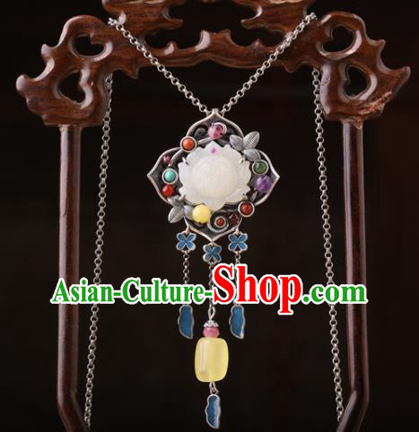 China Classical Jade Lotus Necklace Pendant Traditional Cheongsam Beeswax Necklet Accessories China Classical Jade Lotus Necklace Pendant Traditional Cheongsam Beeswax Necklet Accessories