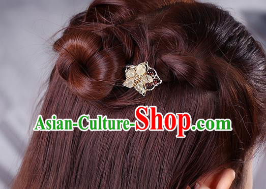 China Classical Golden Hair Stick Traditional Cheongsam Hair Accessories Handmade Garnet Beads Hairpin China Classical Golden Hair Stick Traditional Cheongsam Hair Accessories Handmade Garnet Beads Hairpin