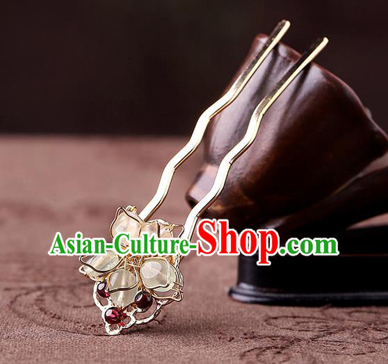 China Classical Golden Hair Stick Traditional Cheongsam Hair Accessories Handmade Garnet Beads Hairpin China Classical Golden Hair Stick Traditional Cheongsam Hair Accessories Handmade Garnet Beads Hairpin