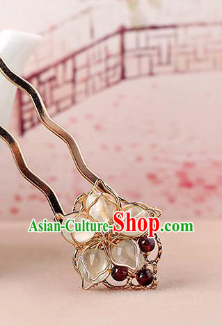 China Classical Golden Hair Stick Traditional Cheongsam Hair Accessories Handmade Garnet Beads Hairpin China Classical Golden Hair Stick Traditional Cheongsam Hair Accessories Handmade Garnet Beads Hairpin
