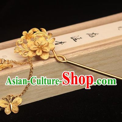 China Ancient Princess Butterfly Tassel Hair Stick Traditional Filigree Hair Accessories Ming Dynasty Golden Plum Hairpin