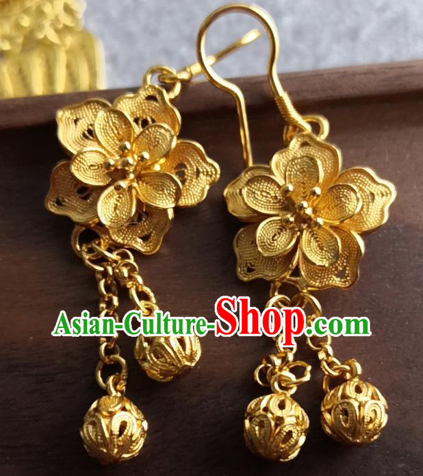 Chinese Ancient Wedding Golden Ear Accessories Traditional Ming Dynasty Court Woman Earrings Chinese Ancient Wedding Golden Ear Accessories Traditional Ming Dynasty Court Woman Earrings