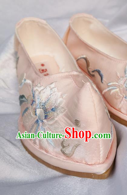 Handmade Chinese Pink Satin Shoes Traditional Ming Dynasty Princess Shoes Embroidered Epiphyllum Bow Shoes Handmade Chinese Pink Satin Shoes Traditional Ming Dynasty Princess Shoes Embroidered Epiphyllum Bow Shoes