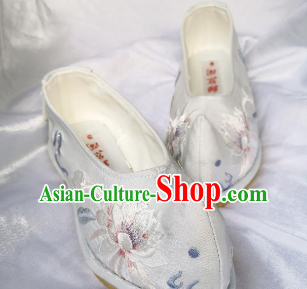 Handmade Chinese Princess Shoes Embroidered Epiphyllum Shoes Traditional Hanfu Shoes Handmade Chinese Princess Shoes Embroidered Epiphyllum Shoes Traditional Hanfu Shoes