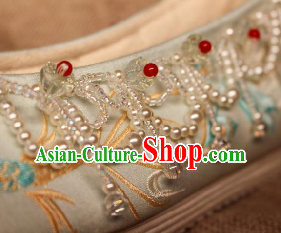 Chinese Embroidered Shoes Handmade Satin Shoes Traditional Ming Dynasty Princess Shoes Chinese Embroidered Shoes Handmade Satin Shoes Traditional Ming Dynasty Princess Shoes