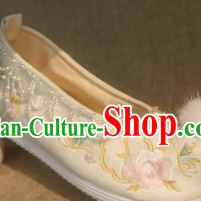 Chinese Beige Satin Shoes Traditional Embroidered Peony Shoes Handmade Beads Tassel Shoes