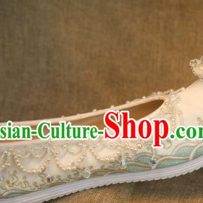 Chinese Traditional Embroidered Shoes Hanfu Beads Tassel Shoes Handmade White Satin Shoes