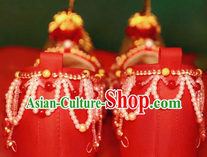 Handmade Chinese Ancient Princess Shoes Traditional Hanfu Red Satin Shoes Embroidered Phoenix Shoes Handmade Chinese Ancient Princess Shoes Traditional Hanfu Red Satin Shoes Embroidered Phoenix Shoes