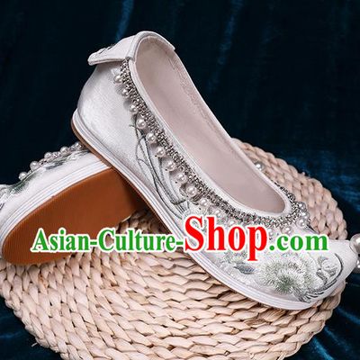 Chinese Handmade White Satin Shoes Hanfu Pearls Shoes Traditional Embroidered Peach Blossom Shoes