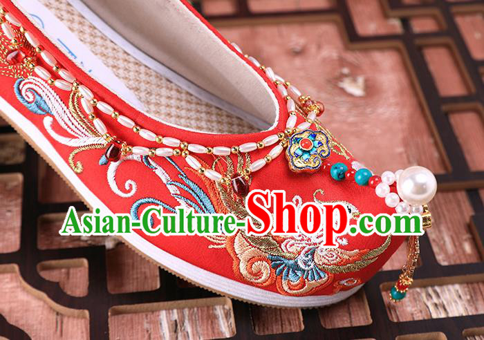 Chinese Traditional Hanfu Red Shoes Ancient Bride Wedding Pearls Shoes Embroidered Phoenix Shoes Chinese Traditional Hanfu Red Shoes Ancient Bride Wedding Pearls Shoes Embroidered Phoenix Shoes