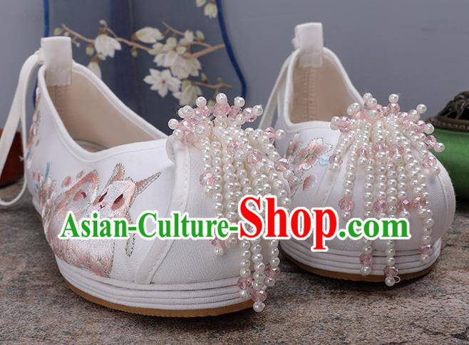Chinese Ancient Princess Shoes Embroidered Shoes Traditional Hanfu Beads Tassel Shoes Chinese Ancient Princess Shoes Embroidered Shoes Traditional Hanfu Beads Tassel Shoes