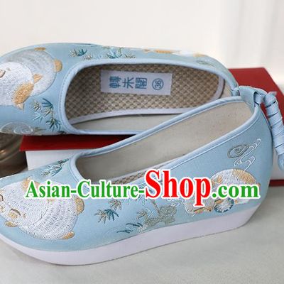 Chinese Ancient Princess Shoes Embroidered Blue Shoes Traditional Ming Dynasty Shoes