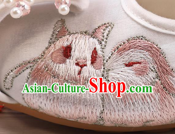 China Classical Hanfu Shoes Traditional Embroidered White Shoes for Kids China Classical Hanfu Shoes Traditional Embroidered White Shoes for Kids
