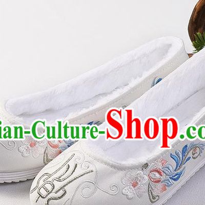 Chinese Traditional Winter Shoes Handmade Embroidered Shoes Hanfu Cloth Shoes
