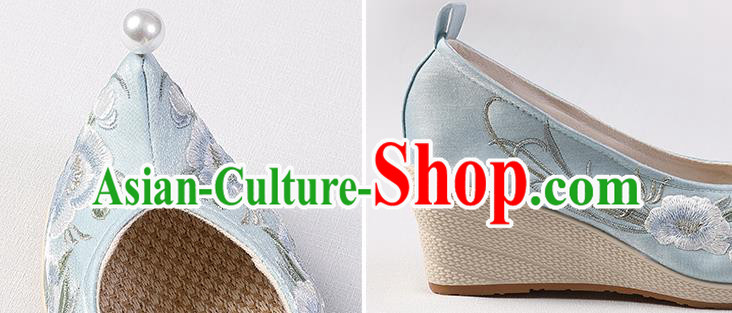 Chinese Hanfu Blue Satin Shoes Handmade Embroidered Peony Shoes Traditional Wedge Heel Shoes Chinese Hanfu Blue Satin Shoes Handmade Embroidered Peony Shoes Traditional Wedge Heel Shoes