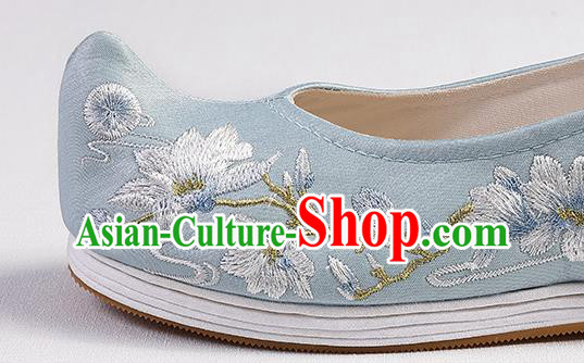 Chinese Traditional Ming Dynasty Hanfu Shoes Blue Satin Bow Shoes Embroidered Mangnolia Shoes Chinese Traditional Ming Dynasty Hanfu Shoes Blue Satin Bow Shoes Embroidered Mangnolia Shoes
