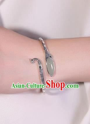 China Handmade Jade Bracelet Accessories Traditional Silver Phoenix Bangle Jewelry China Handmade Jade Bracelet Accessories Traditional Silver Phoenix Bangle Jewelry