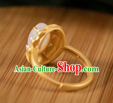 Chinese Classical White Chalcedony Circlet Handmade Jewelry Accessories National Pearls Golden Ring Chinese Classical White Chalcedony Circlet Handmade Jewelry Accessories National Pearls Golden Ring