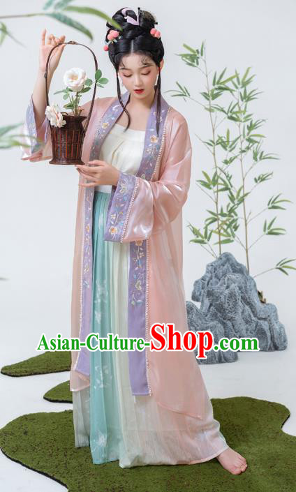 Traditional China Song Dynasty Young Lady Historical Clothing Ancient Noble Woman Hanfu Dresses Traditional China Song Dynasty Young Lady Historical Clothing Ancient Noble Woman Hanfu Dresses