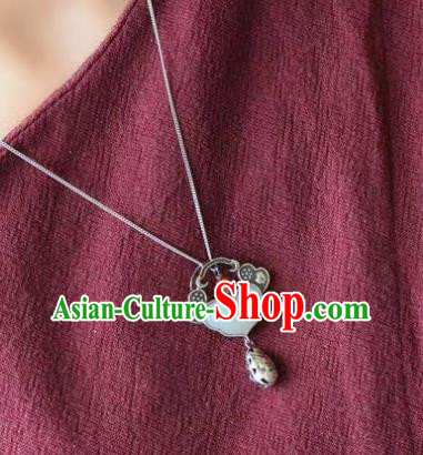 China Traditional Cheongsam Jade Cloud Necklace Jewelry Handmade Silver Necklet Pendant Accessories