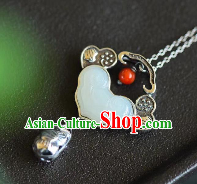 China Traditional Cheongsam Jade Cloud Necklace Jewelry Handmade Silver Necklet Pendant Accessories