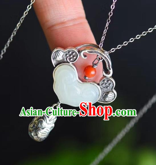 China Traditional Cheongsam Jade Cloud Necklace Jewelry Handmade Silver Necklet Pendant Accessories