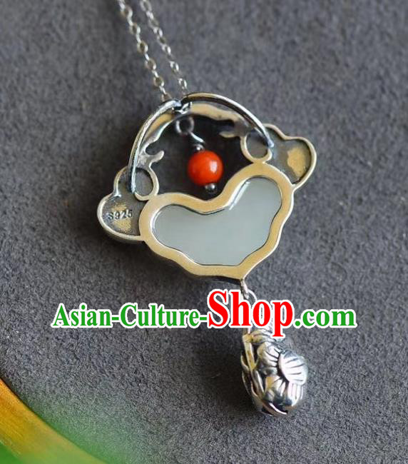 China Traditional Cheongsam Jade Cloud Necklace Jewelry Handmade Silver Necklet Pendant Accessories