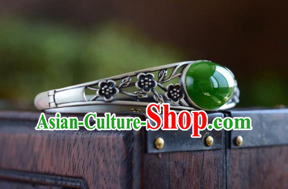 China Handmade Silver Carving Plum Bracelet Accessories Traditional National Chrysoprase Bangle Jewelry China Handmade Silver Carving Plum Bracelet Accessories Traditional National Chrysoprase Bangle Jewelry