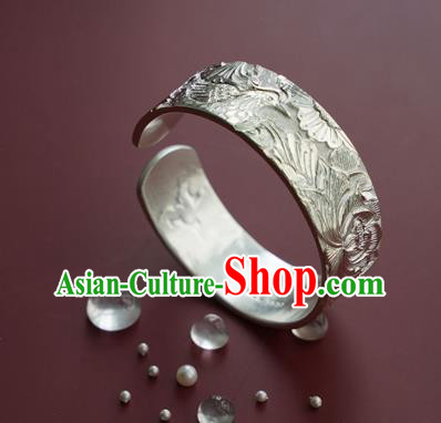 China Handmade Silver Bracelet Traditional National Carving Lotus Bangle Jewelry Accessories China Handmade Silver Bracelet Traditional National Carving Lotus Bangle Jewelry Accessories