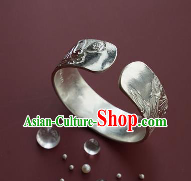 China Handmade Silver Bracelet Traditional National Carving Lotus Bangle Jewelry Accessories China Handmade Silver Bracelet Traditional National Carving Lotus Bangle Jewelry Accessories
