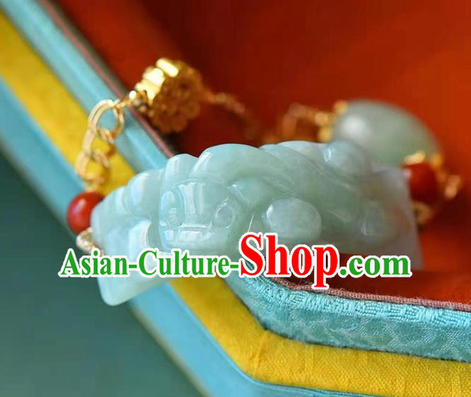 China Handmade Jade Carving Pi Xiu Bracelet Traditional Jewelry Accessories National Bangle China Handmade Jade Carving Pi Xiu Bracelet Traditional Jewelry Accessories National Bangle
