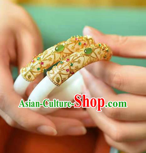 China Handmade Emerald Bracelet Traditional Jewelry Accessories National White Jade Bangle China Handmade Emerald Bracelet Traditional Jewelry Accessories National White Jade Bangle