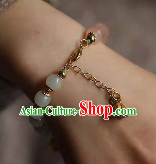 China Handmade Golden Lotus Seedpod Tassel Bracelet Traditional Jewelry Accessories National Jadeite Bangle China Handmade Golden Lotus Seedpod Tassel Bracelet Traditional Jewelry Accessories National Jadeite Bangle