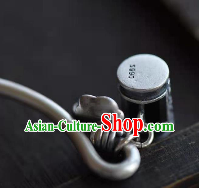 China Handmade Silver Lock Bracelet Traditional Jewelry Accessories National Agate Tassel Bangle China Handmade Silver Lock Bracelet Traditional Jewelry Accessories National Agate Tassel Bangle