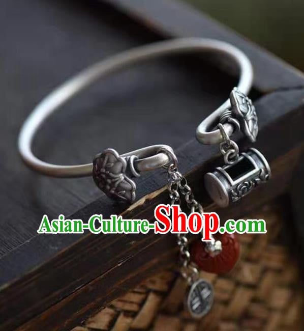 China Handmade Silver Lock Bracelet Traditional Jewelry Accessories National Agate Tassel Bangle China Handmade Silver Lock Bracelet Traditional Jewelry Accessories National Agate Tassel Bangle