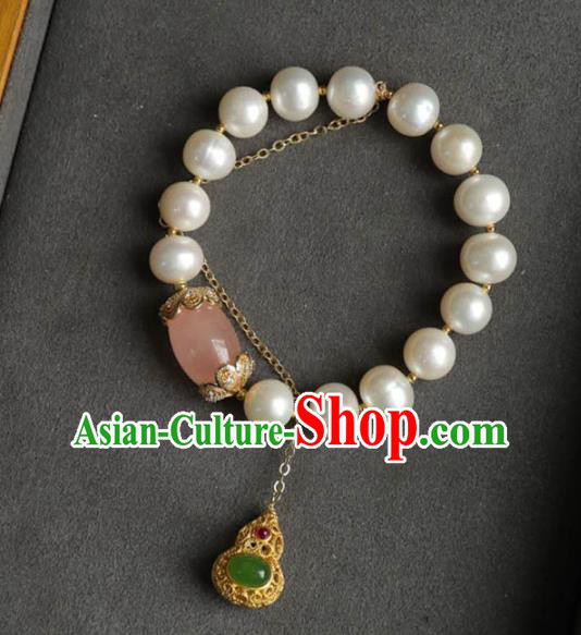 China Handmade Golden Gourd Tassel Bracelet Traditional Jewelry Accessories National Pearls Bangle China Handmade Golden Gourd Tassel Bracelet Traditional Jewelry Accessories National Pearls Bangle