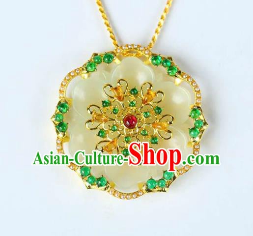 Chinese National Classical Jade Carving Flower Necklace Accessories Handmade Golden Necklet Pendant Chinese National Classical Jade Carving Flower Necklace Accessories Handmade Golden Necklet Pendant
