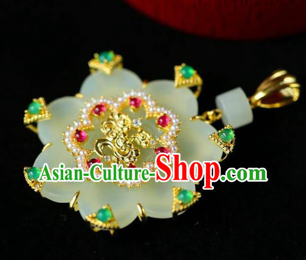 Chinese National Classical Pearls Necklace Accessories Handmade Jade Flower Golden Necklet Pendant Chinese National Classical Pearls Necklace Accessories Handmade Jade Flower Golden Necklet Pendant