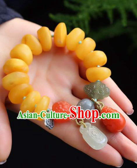 China Handmade Beeswax Bracelet Traditional Jewelry Accessories National Agate Carving Bangle China Handmade Beeswax Bracelet Traditional Jewelry Accessories National Agate Carving Bangle