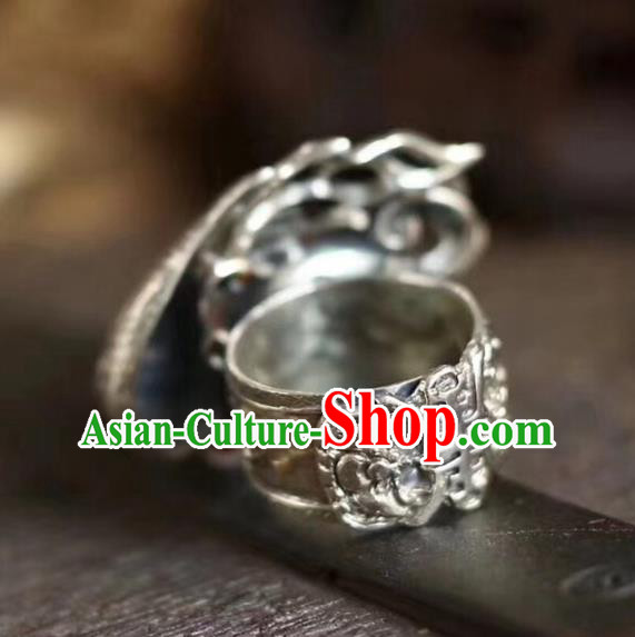 Chinese National Beeswax Ring Jewelry Traditional Handmade Silver Fish Circlet Accessories Chinese National Beeswax Ring Jewelry Traditional Handmade Silver Fish Circlet Accessories