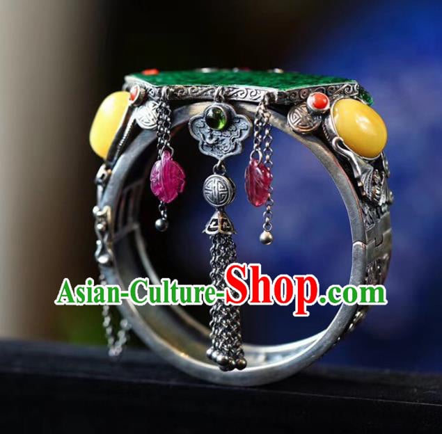 China National Jadeite Bangle Traditional Jewelry Accessories Handmade Retro Silver Carving Bat Bracelet China National Jadeite Bangle Traditional Jewelry Accessories Handmade Retro Silver Carving Bat Bracelet