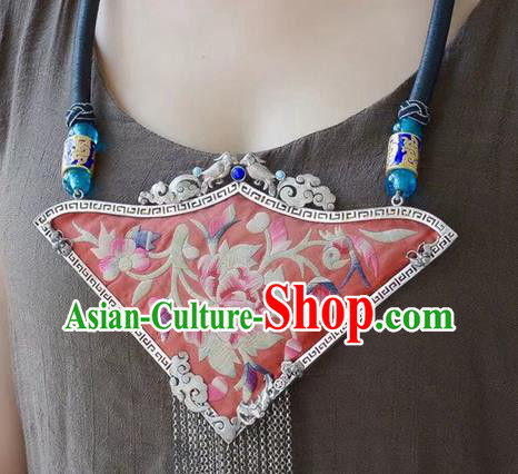 Chinese Classical Embroidered Necklet Pendant Handmade National Necklace Ethnic Silver Accessories Chinese Classical Embroidered Necklet Pendant Handmade National Necklace Ethnic Silver Accessories