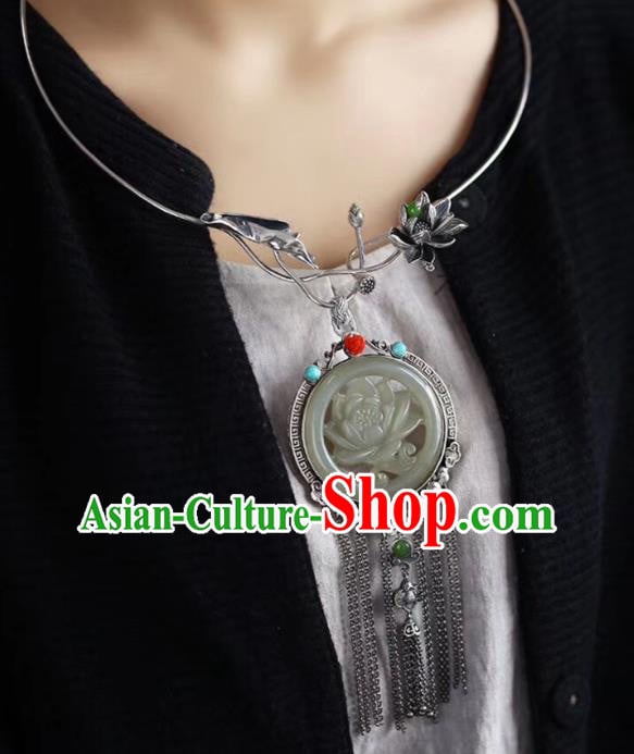 Chinese Classical Silver Tassel Necklet Pendant Handmade Accessories National Jade Carving Lotus Necklace Chinese Classical Silver Tassel Necklet Pendant Handmade Accessories National Jade Carving Lotus Necklace