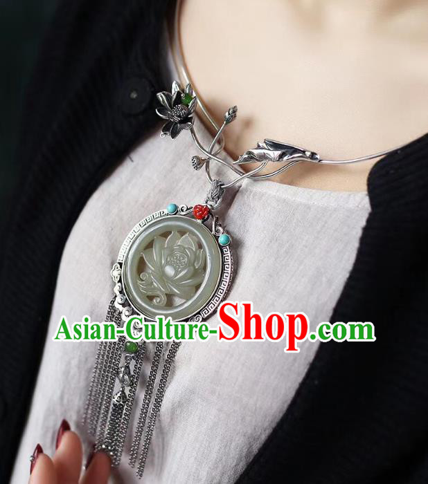 Chinese Classical Silver Tassel Necklet Pendant Handmade Accessories National Jade Carving Lotus Necklace Chinese Classical Silver Tassel Necklet Pendant Handmade Accessories National Jade Carving Lotus Necklace