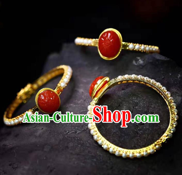 China Traditional Jewelry Accessories Handmade Agate Bracelet National Pearls Golden Bangle China Traditional Jewelry Accessories Handmade Agate Bracelet National Pearls Golden Bangle