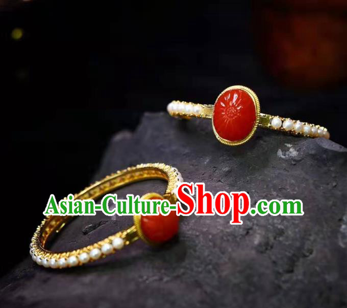 China Traditional Jewelry Accessories Handmade Agate Bracelet National Pearls Golden Bangle China Traditional Jewelry Accessories Handmade Agate Bracelet National Pearls Golden Bangle