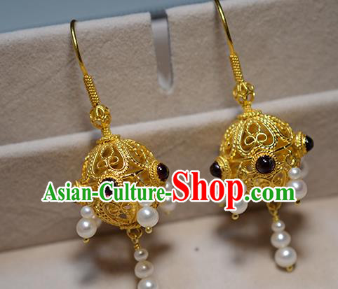 Chinese Ancient Court Golden Lantern Ear Jewelry Traditional Tang Dynasty Garnet Earrings Accessories Chinese Ancient Court Golden Lantern Ear Jewelry Traditional Tang Dynasty Garnet Earrings Accessories